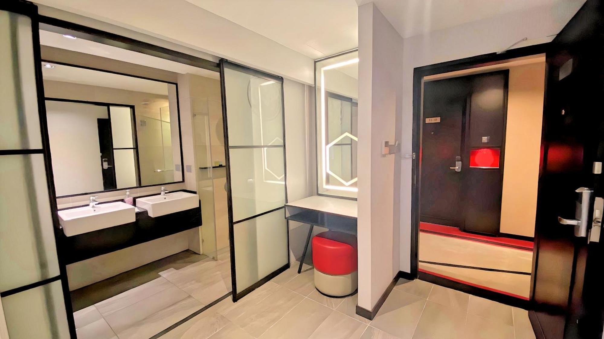 Hotel Red Kl @ Rev Kuala Lumpur Exterior foto